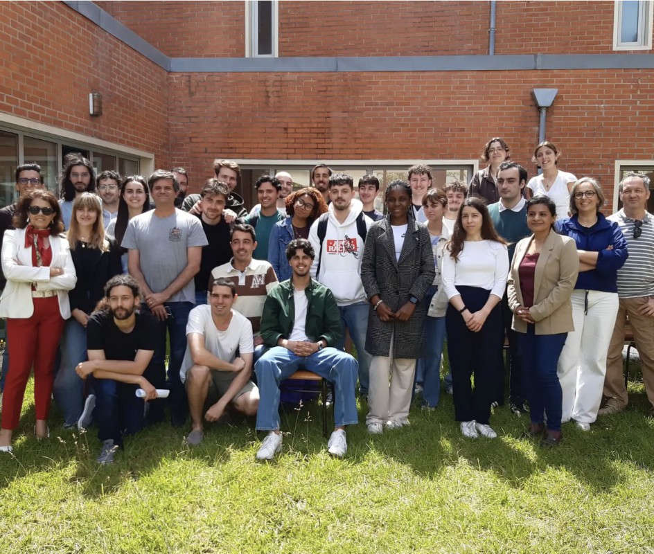 Image CICECO members present at nanomaterial challenge to tackle real-world problems