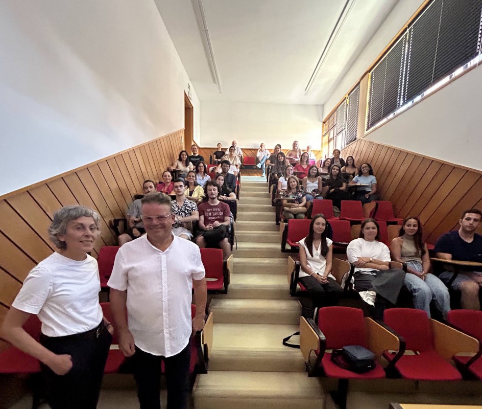 Image Sheffield professor brings 